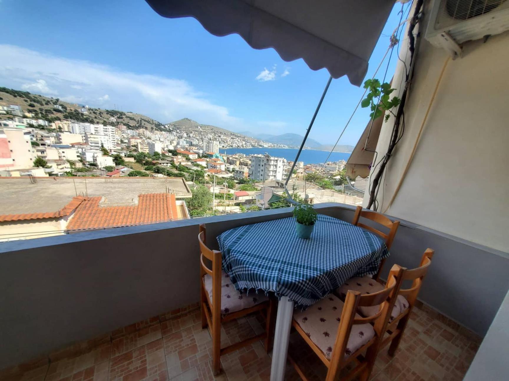 Guest House Sandri Sarandë Exteriör bild