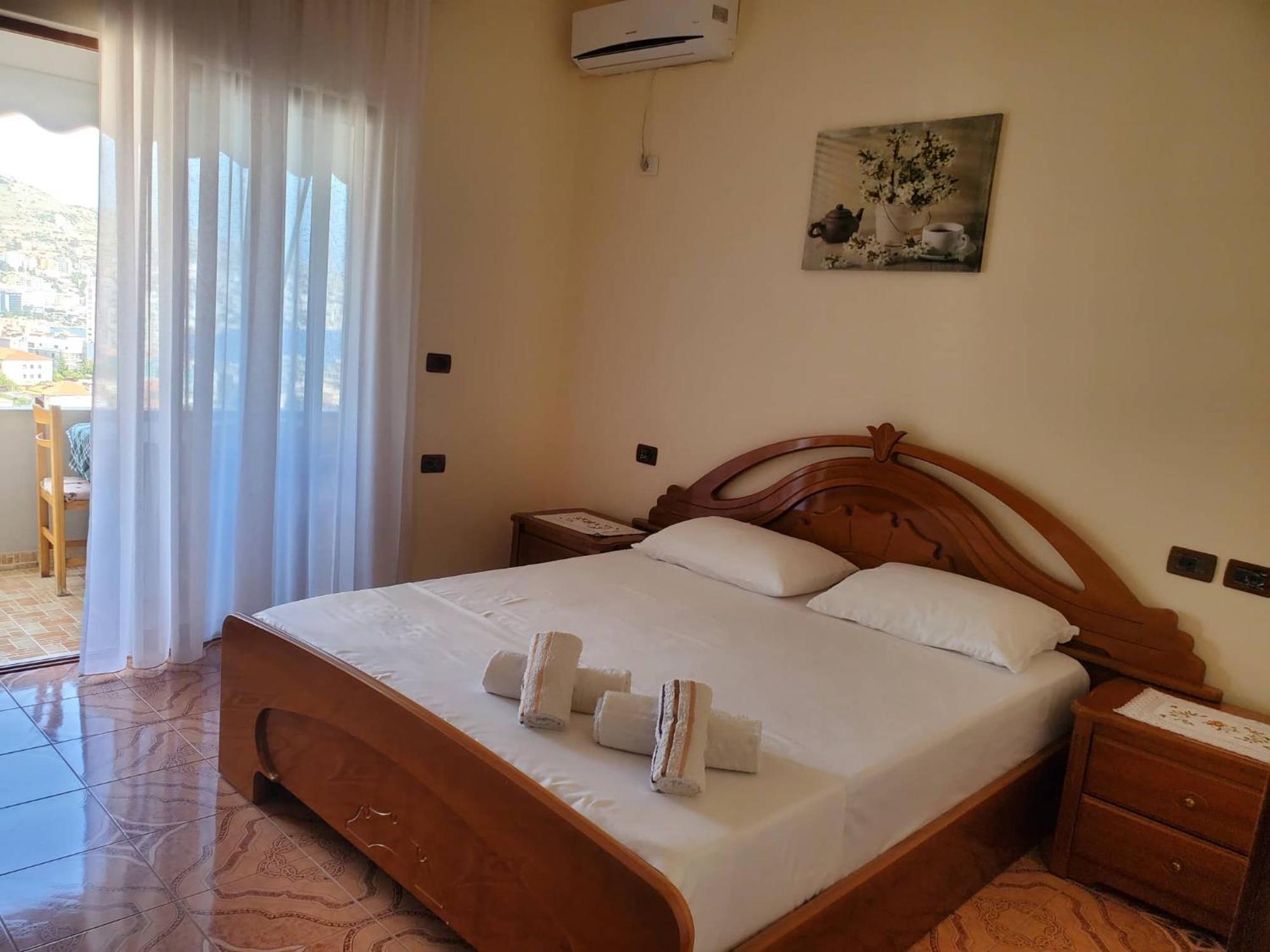Guest House Sandri Sarandë Exteriör bild