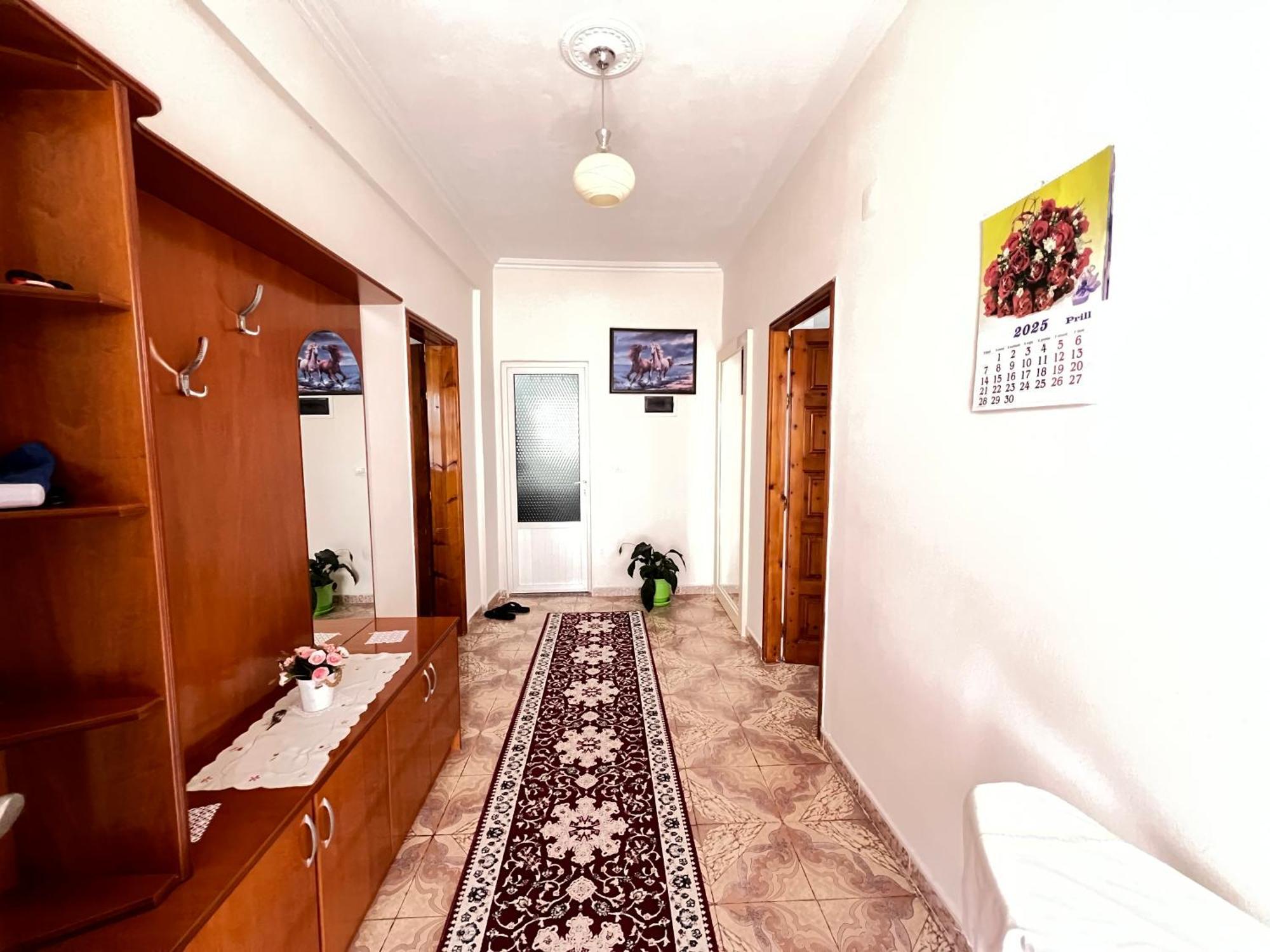 Guest House Sandri Sarandë Exteriör bild